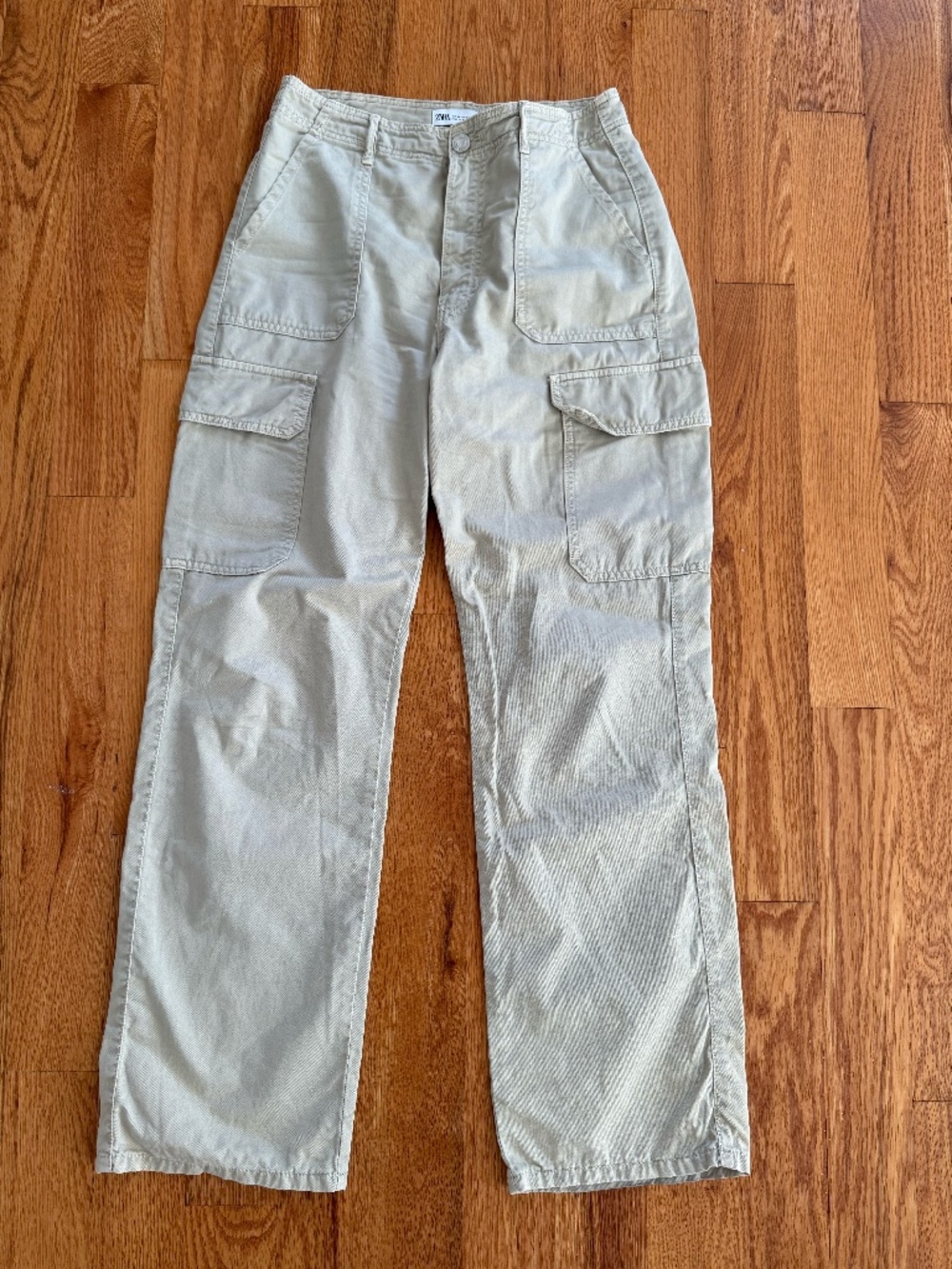 Zara Cargo Pants Beige Khaki | Size M
